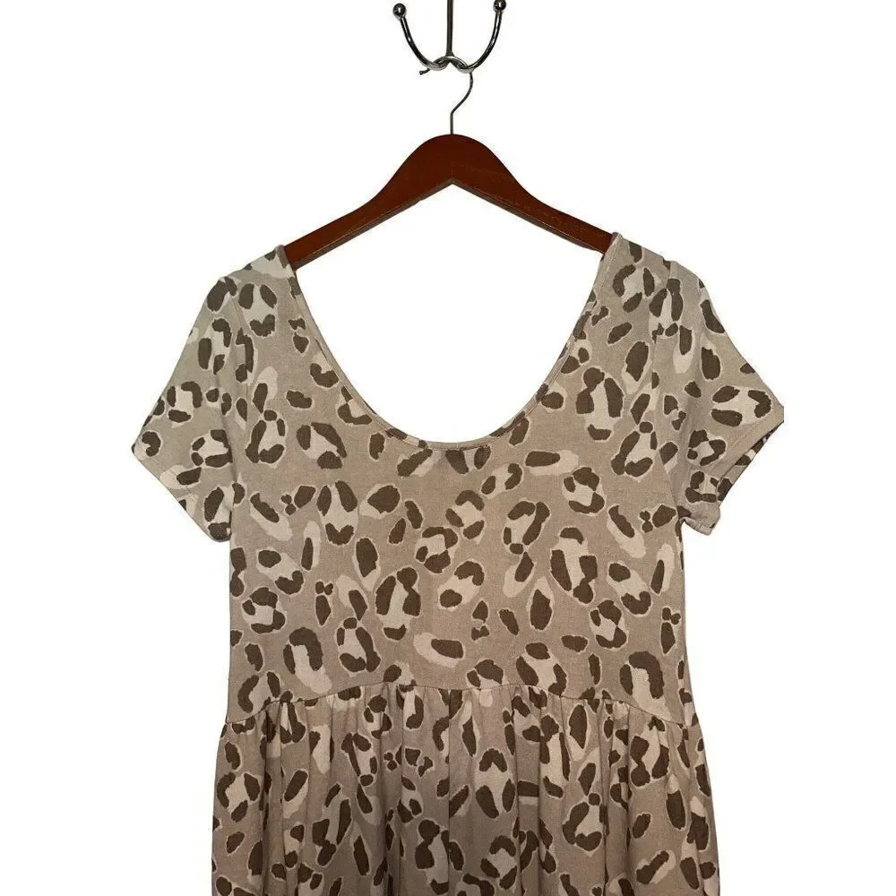 NWT‎ -GILLI Brooklyn Animal Print Romper Size S-M